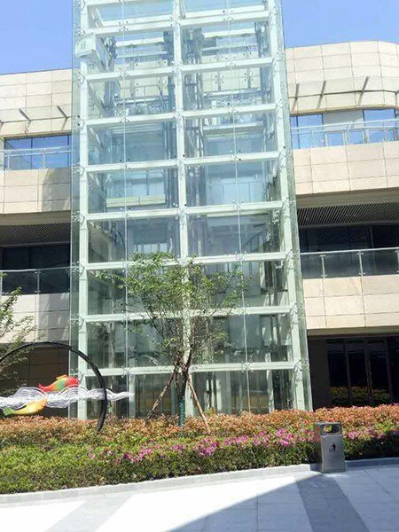 觀(guān)光電梯玻璃貼膜